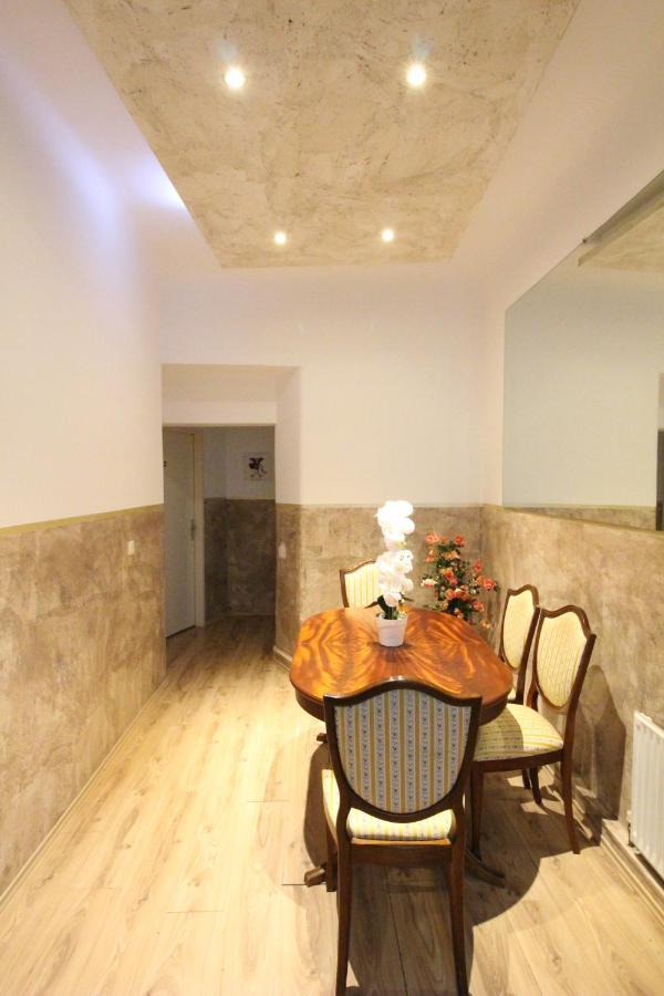 Private Quad Bedroom With Bathroom Rf3 Wiedeń Zewnętrze zdjęcie